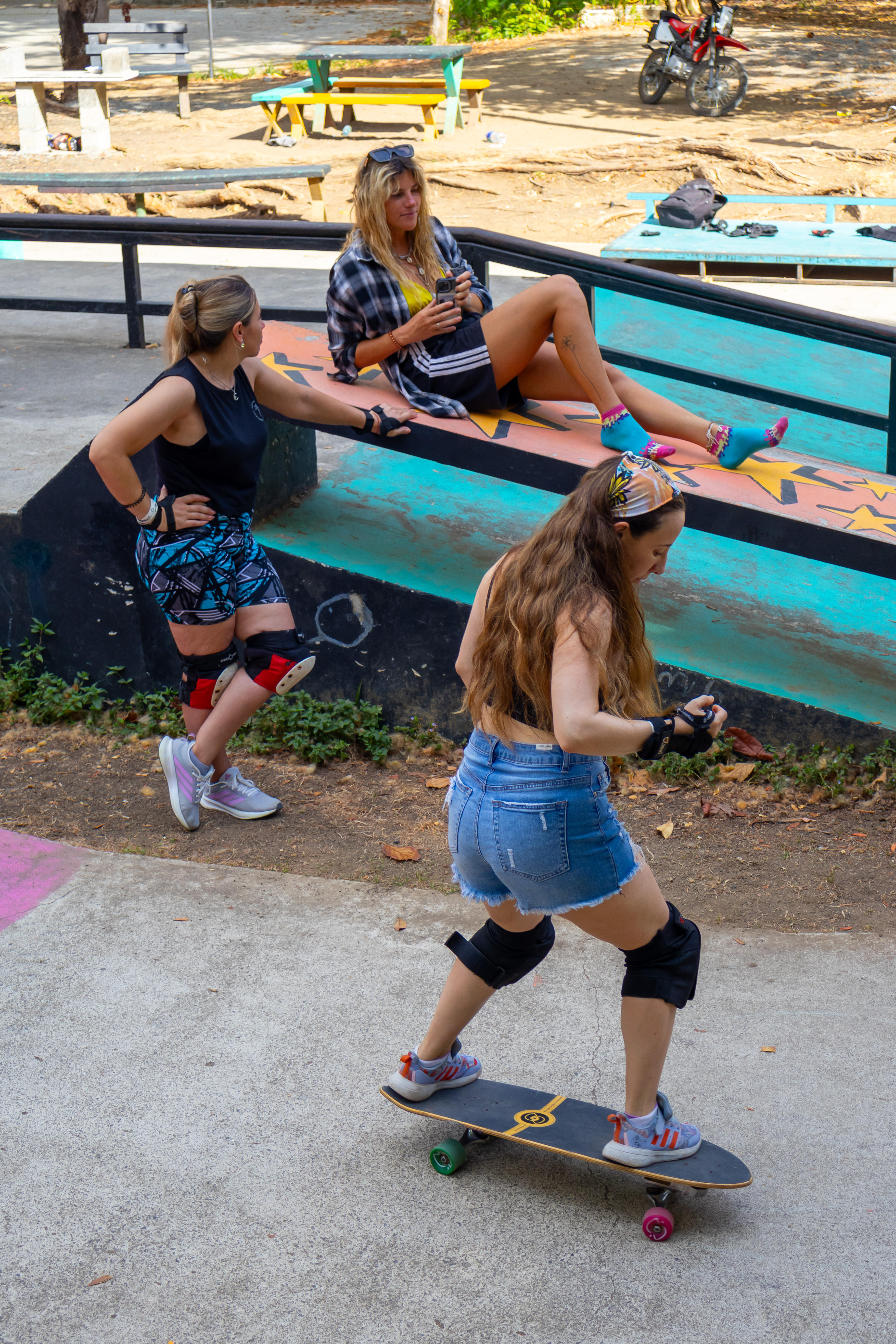 Surfskate lesson in Santa Teresa